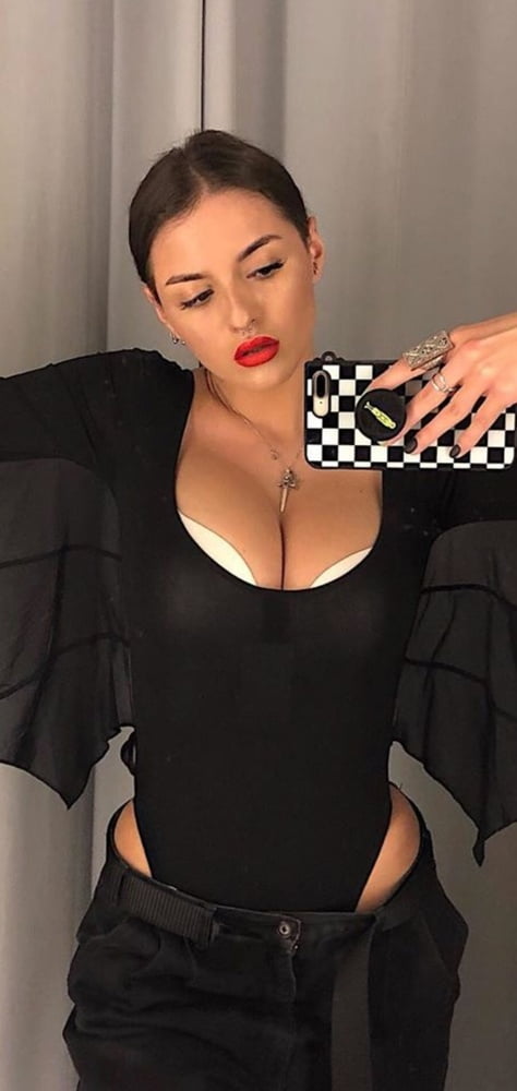 Sexy Schlampen
 #88789425