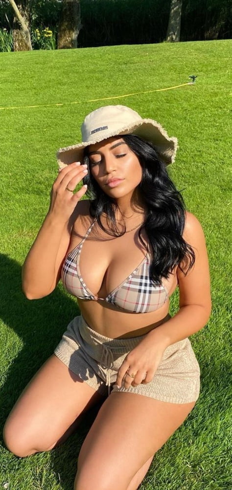 Sexy Schlampen
 #88789471