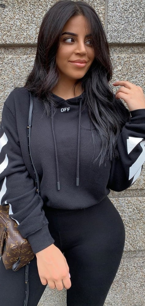 Sexy Schlampen
 #88789497