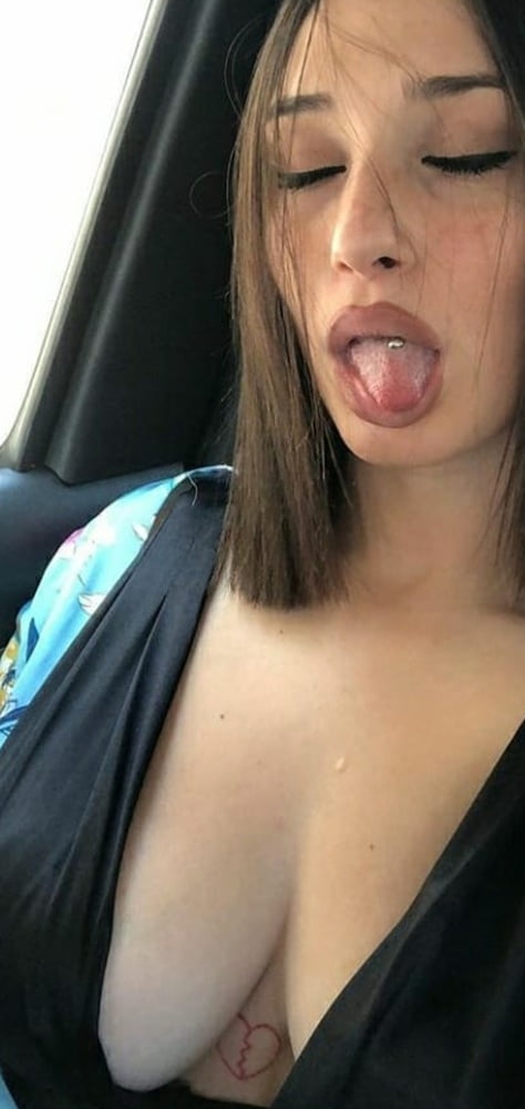 Sexy Schlampen
 #88789526