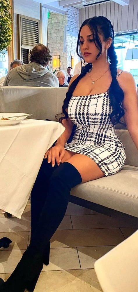 Sexy Schlampen
 #88789562