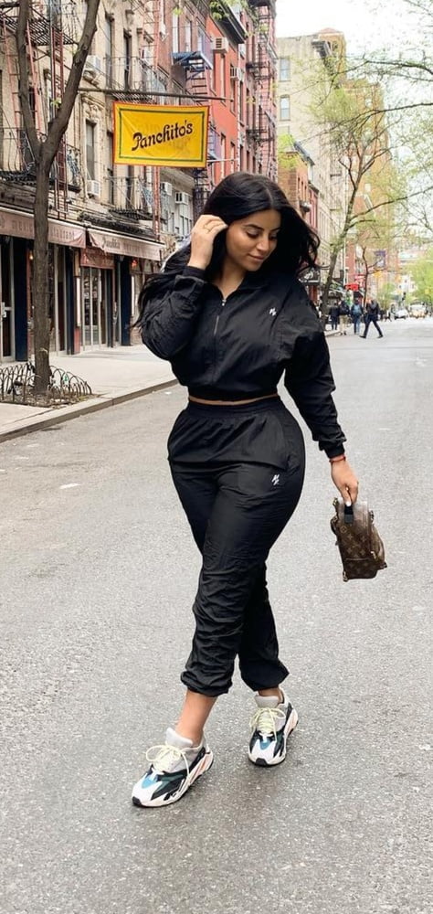 Sexy Schlampen
 #88789592