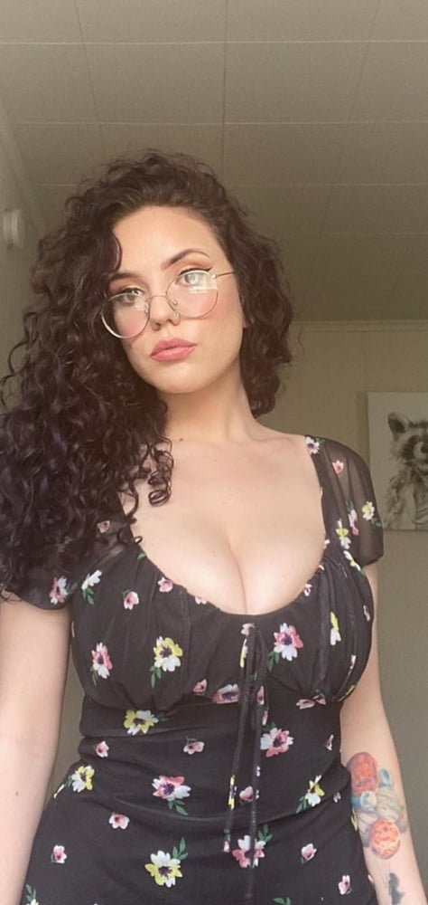 Sexy Schlampen
 #88789602