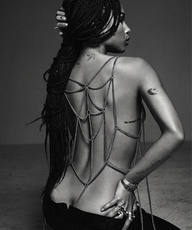 Zoe Kravitz nude #109395386