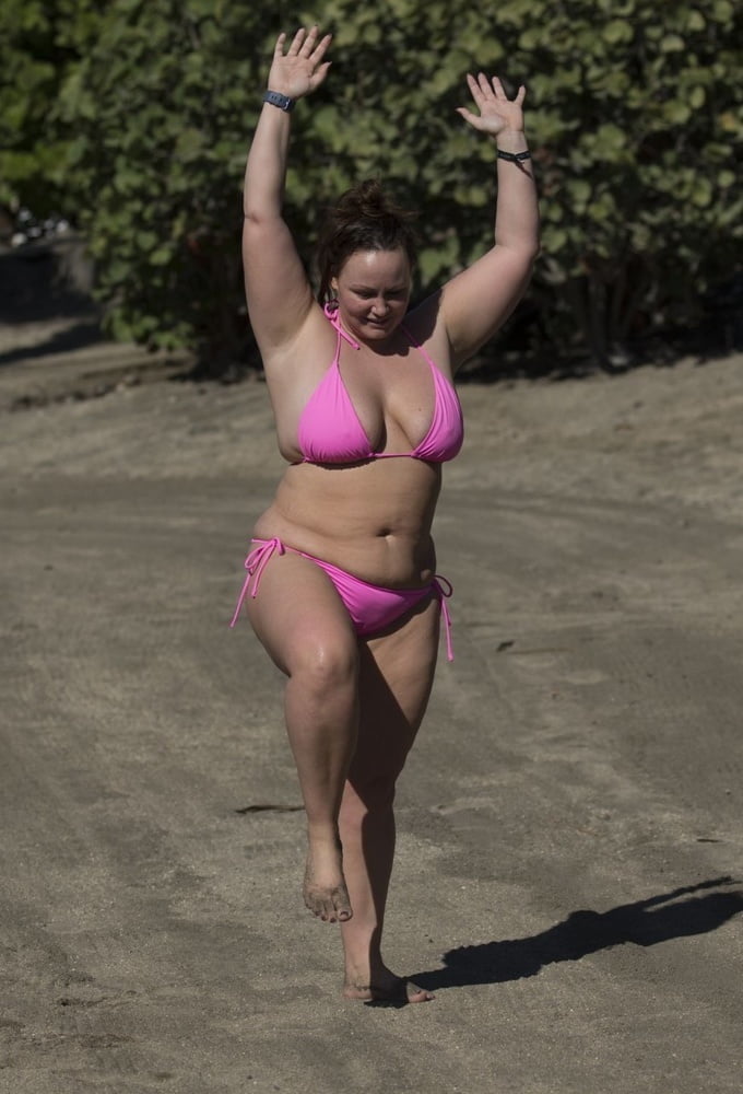 Fianchi larghi - curve incredibili - ragazze grandi - corpo spesso - grasso come
 #80017823
