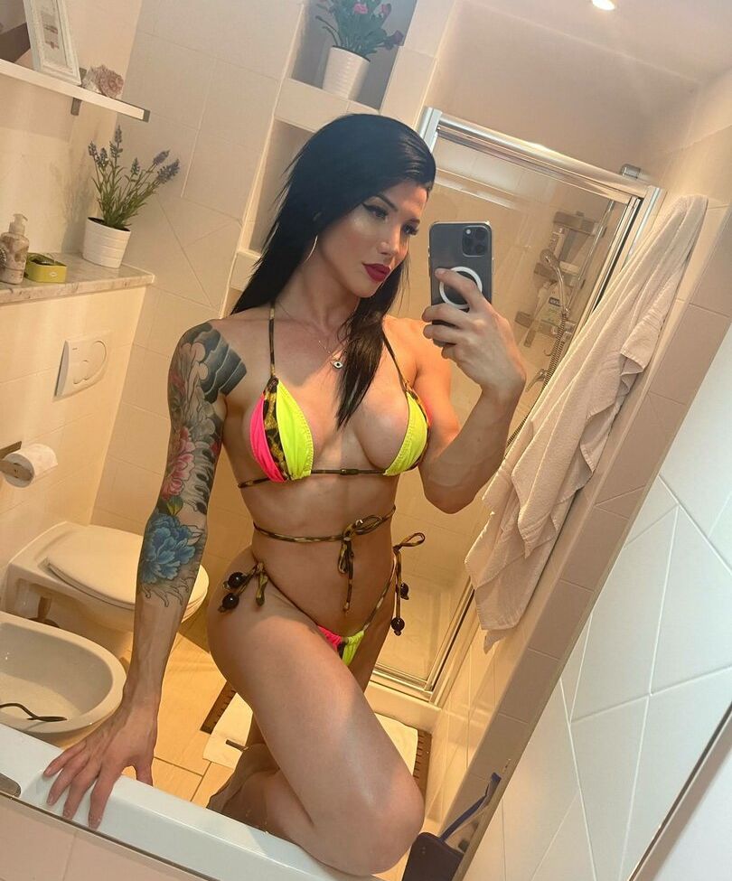 Victória Carvalho desnuda #108319350