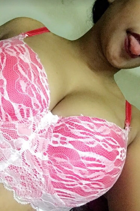 Ugly desi slut exposing saggy tits boobs and big areola #92958720