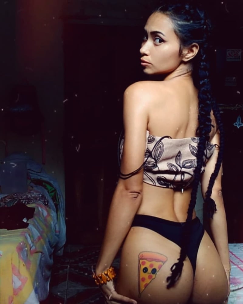 セクシーな女性たち
 #88239726