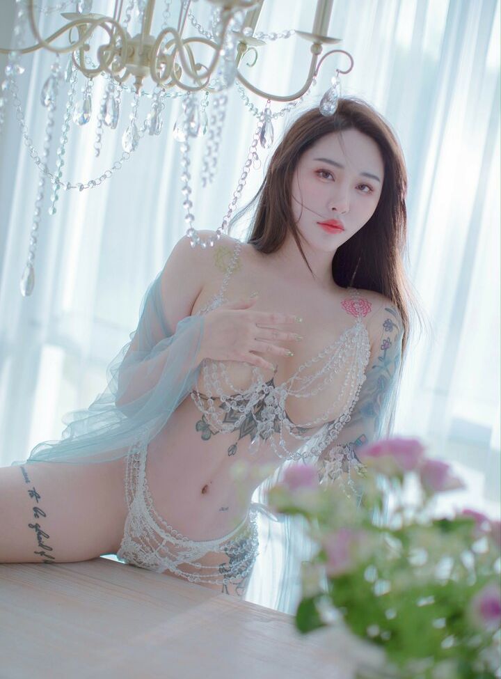 Songyuxin Hitomi nude #107783651