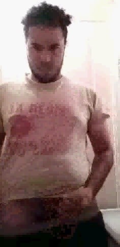 Mr : julien cesbron se masturbe sur webcam devant un 10 ye
 #89275862