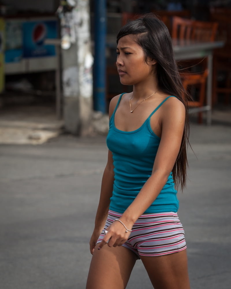 braless 05 #100779427