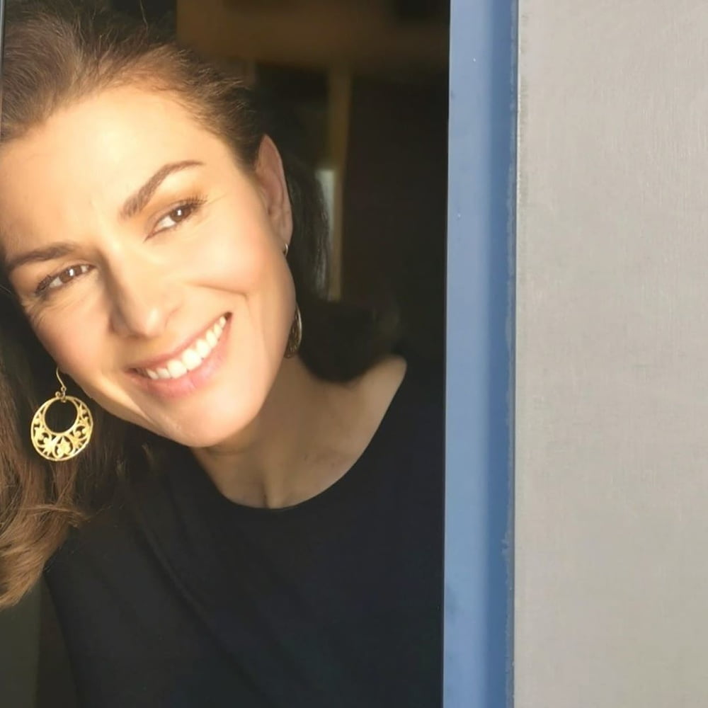 Tzina Alimonou #89829452