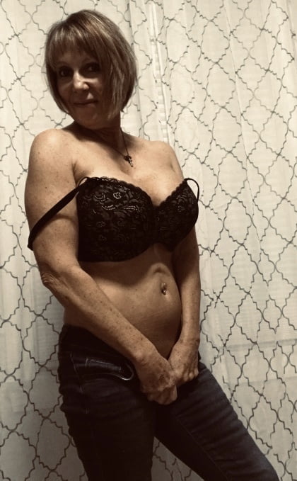 Gilf aux gros seins
 #101359492