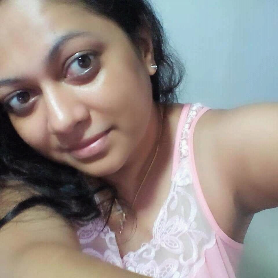 wonderfull ladies sri lanka #95705228