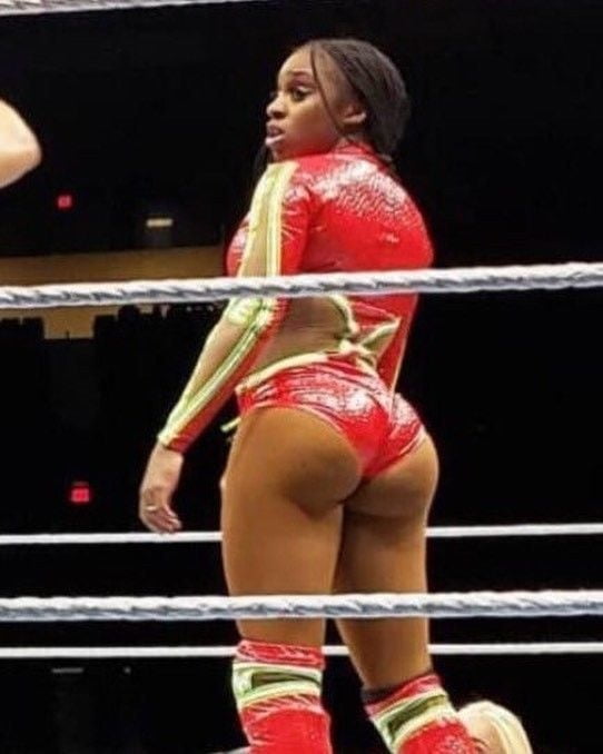 Naomi WWE
 #94550658