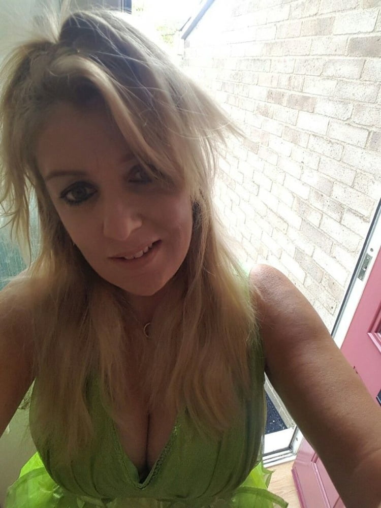 Mature faces I would like to splash my load over #102658979