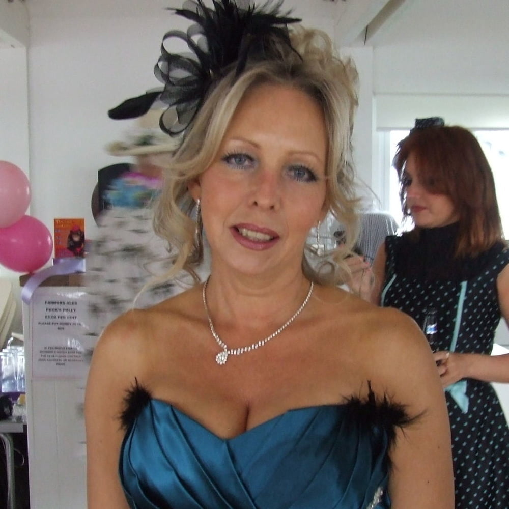 Mature faces I would like to splash my load over #102659050
