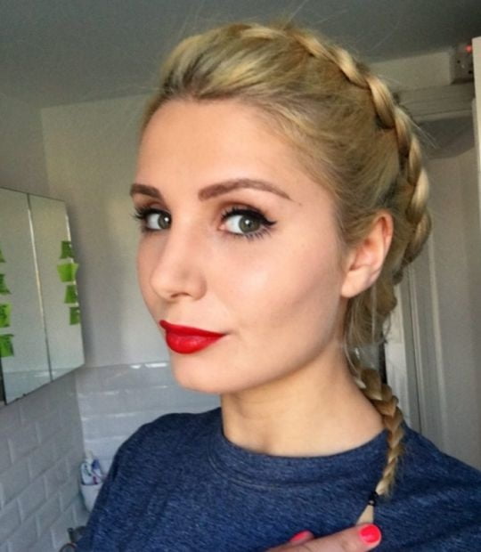 Lauren southern
 #91036005