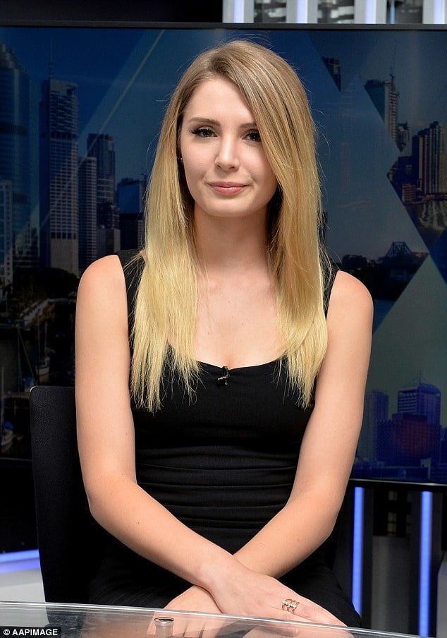 Lauren southern
 #91036019