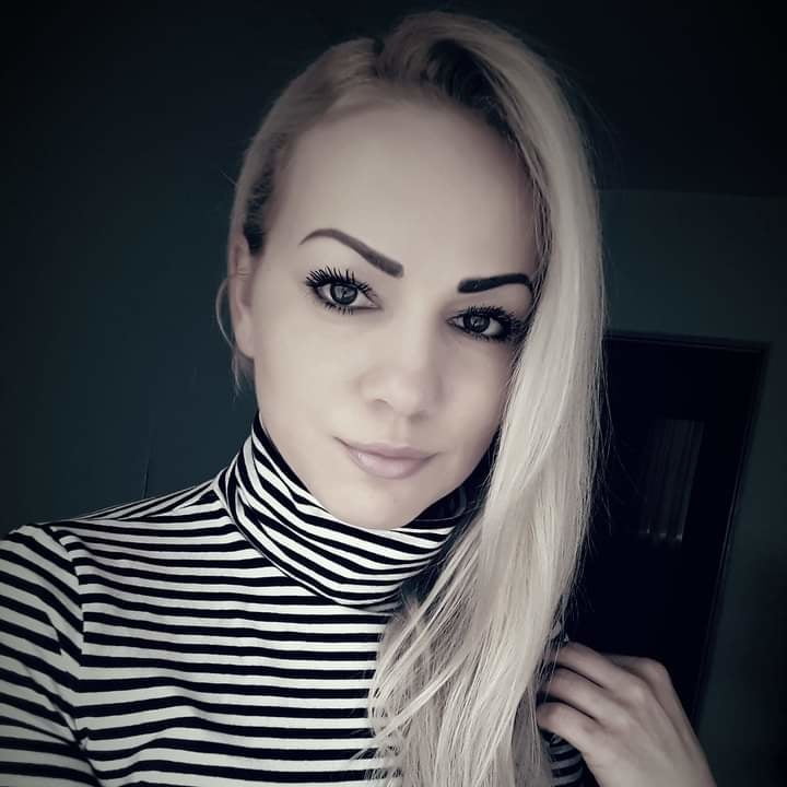 Aida aus Bosnien doboj tuzla sexy blonde babe
 #87602174