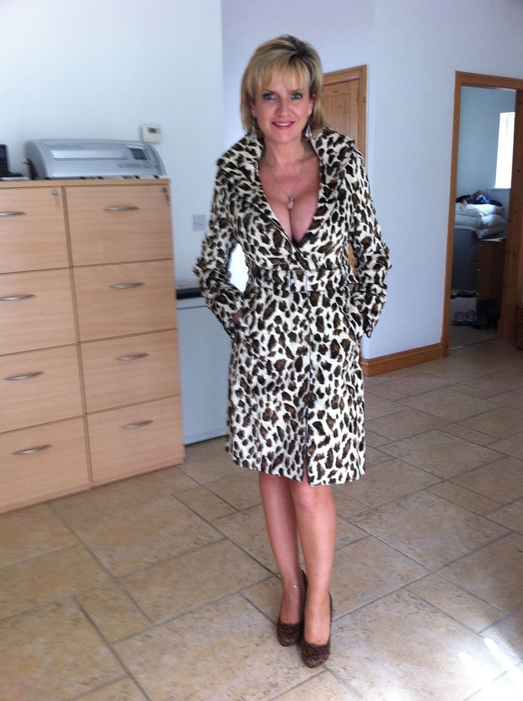 Gestiefelte Milf - Dame sonia
 #99515298