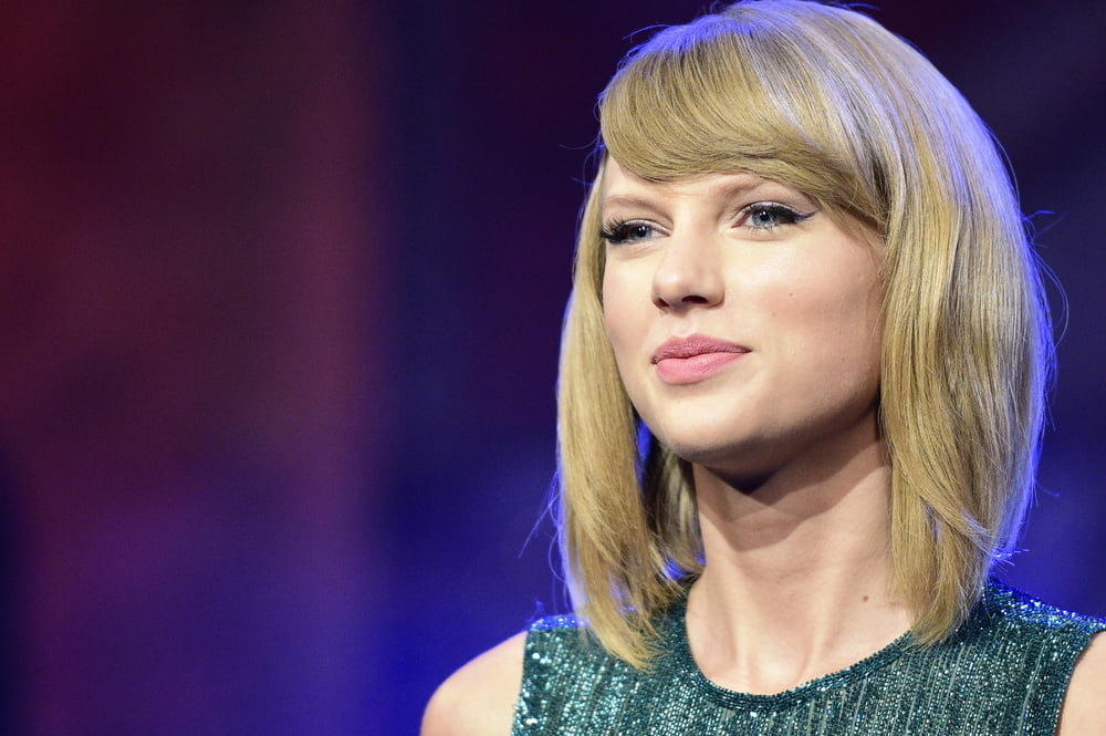 Taylor Swift Stroke Material #87464639
