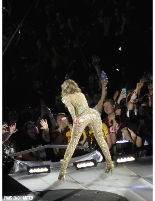 Taylor Swift Stroke Material #87464654