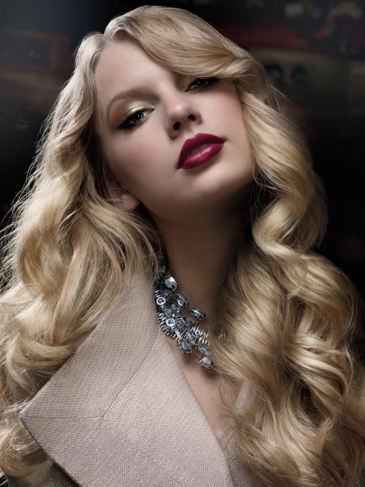 Taylor Swift Stroke Material #87464847