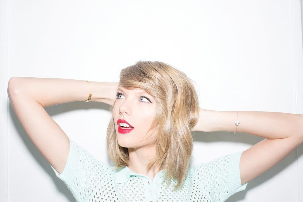 Taylor Swift Stroke Material #87464896