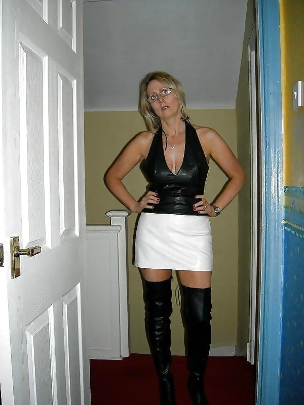 熟女のオマンコ
 #97393114