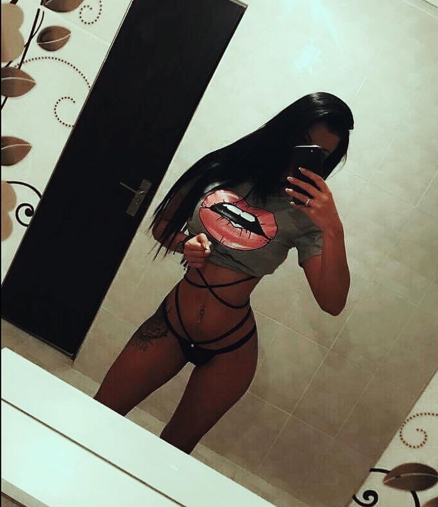 Amazing Babes 7 #98332710