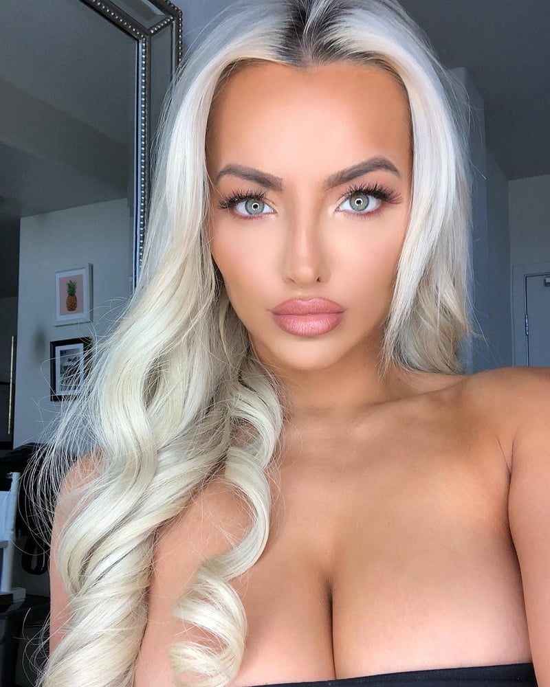 Amazing Babes 7 #98332958