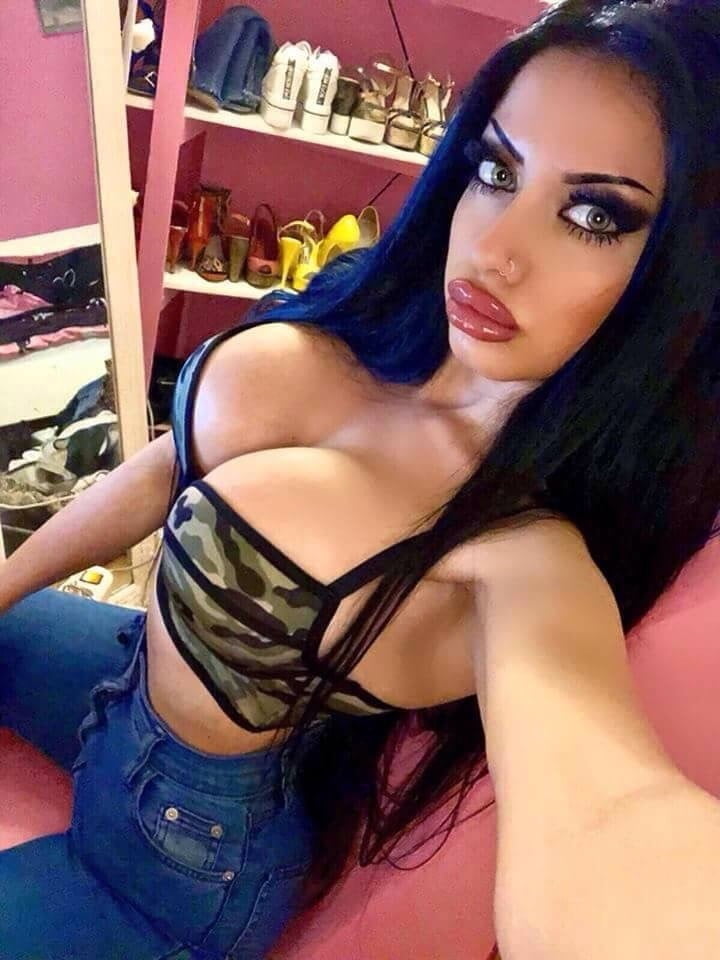 Amazing Babes 7 #98333219