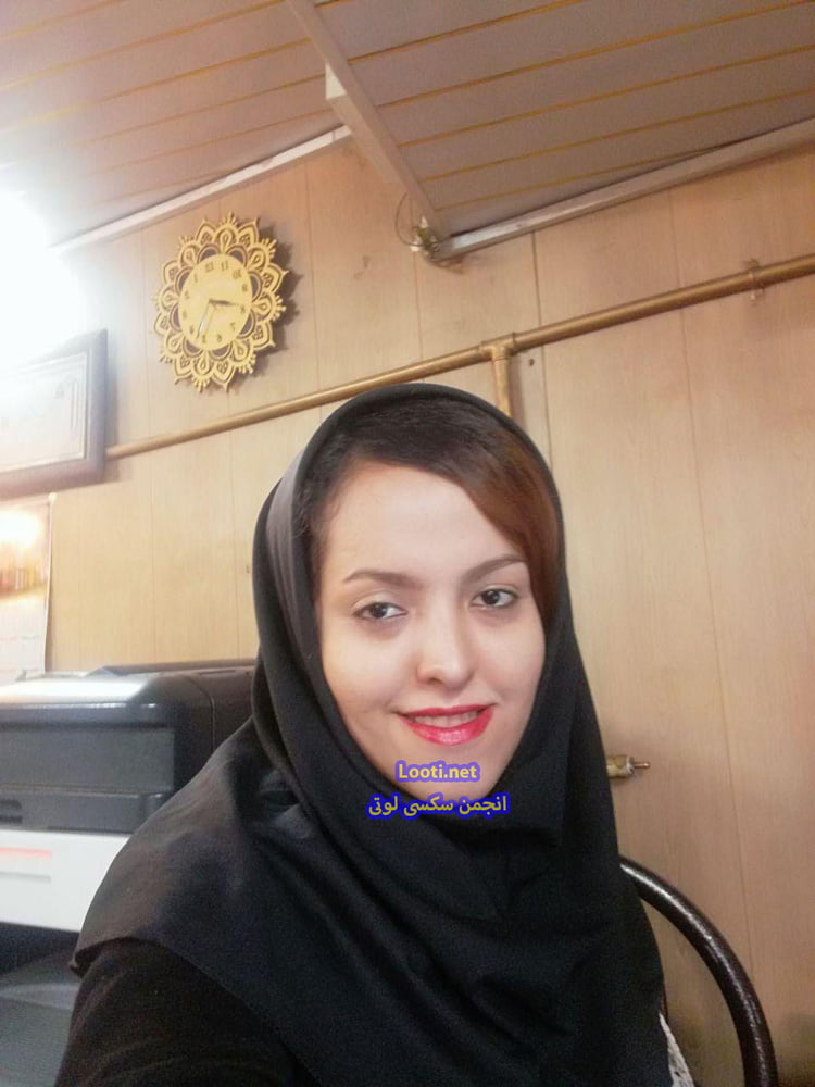 Junges iranisches Mädchen s1
 #96902446