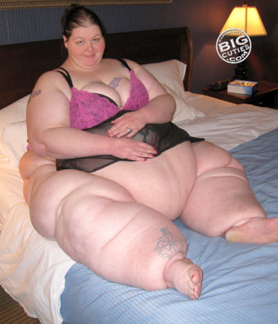 Ssbbw love en thick cut chops #88925344