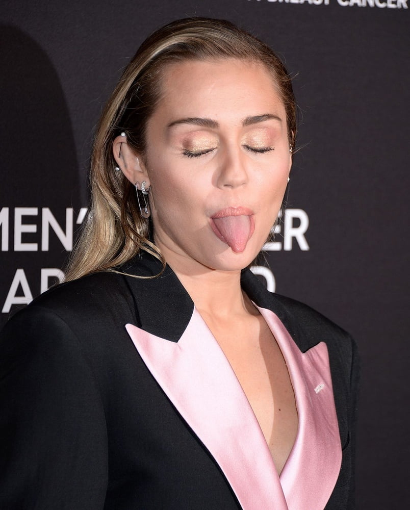 Miley cyrus
 #105120914