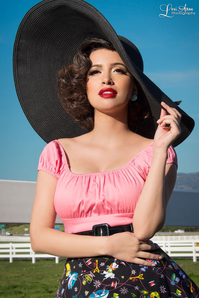 Christian serratos
 #99324877