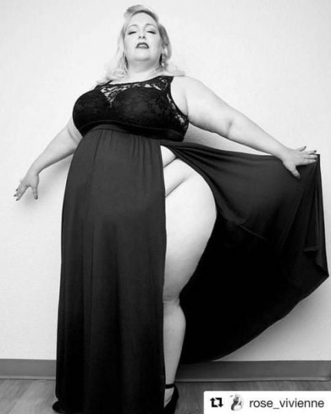 Fianchi larghi - curve sorprendenti - ragazze grandi - culi grassi (2)
 #99188660