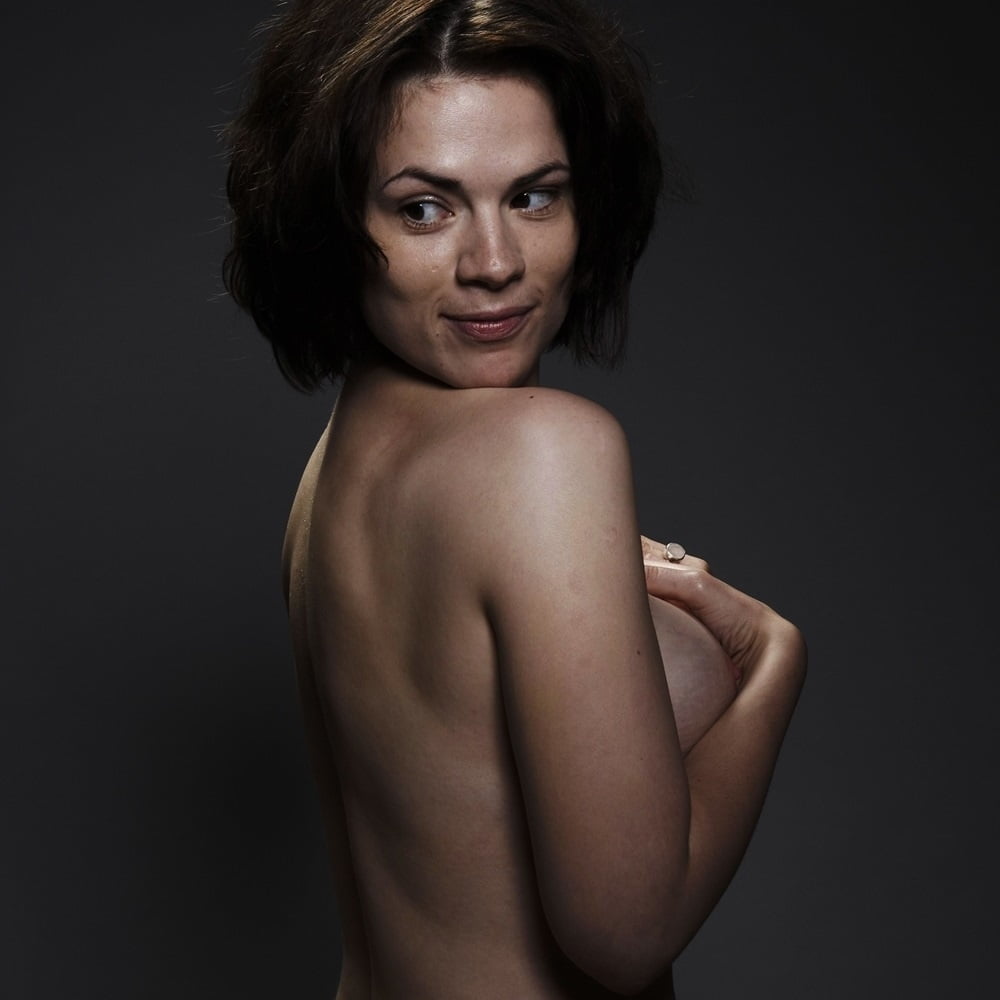 Hayley atwell
 #98102957