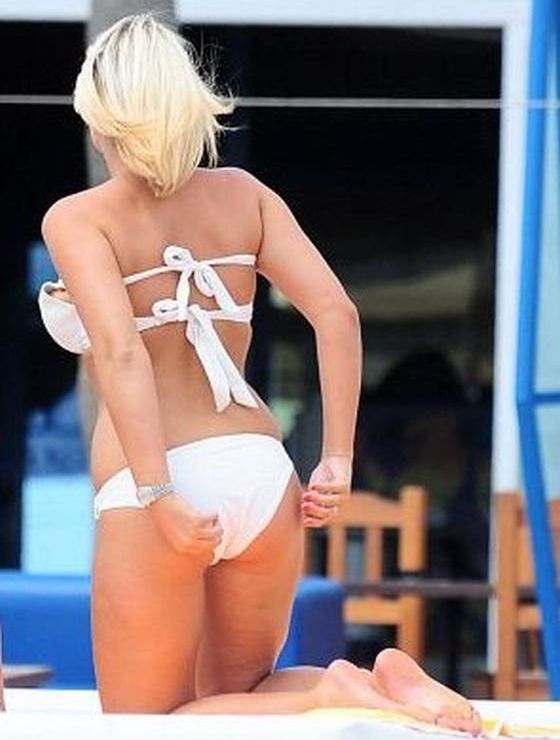 Billie Faiers nue #109533382