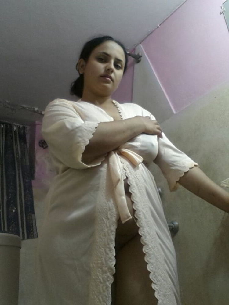 Desi femme indienne avant et après la grossesse photos divulguées
 #87733897