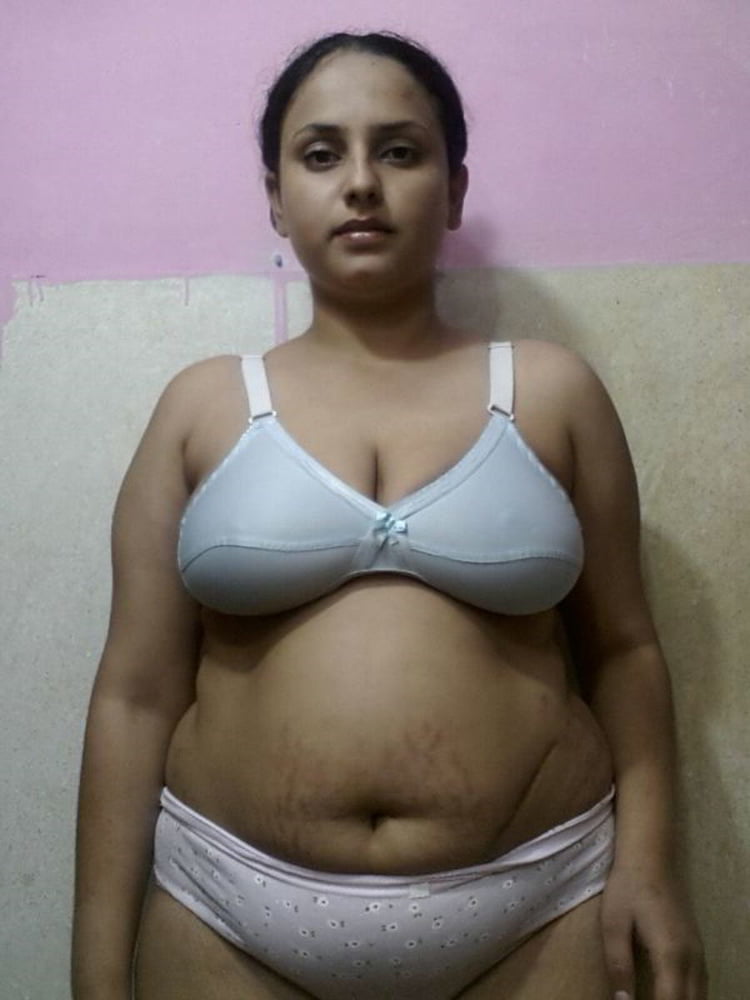Desi femme indienne avant et après la grossesse photos divulguées
 #87733924