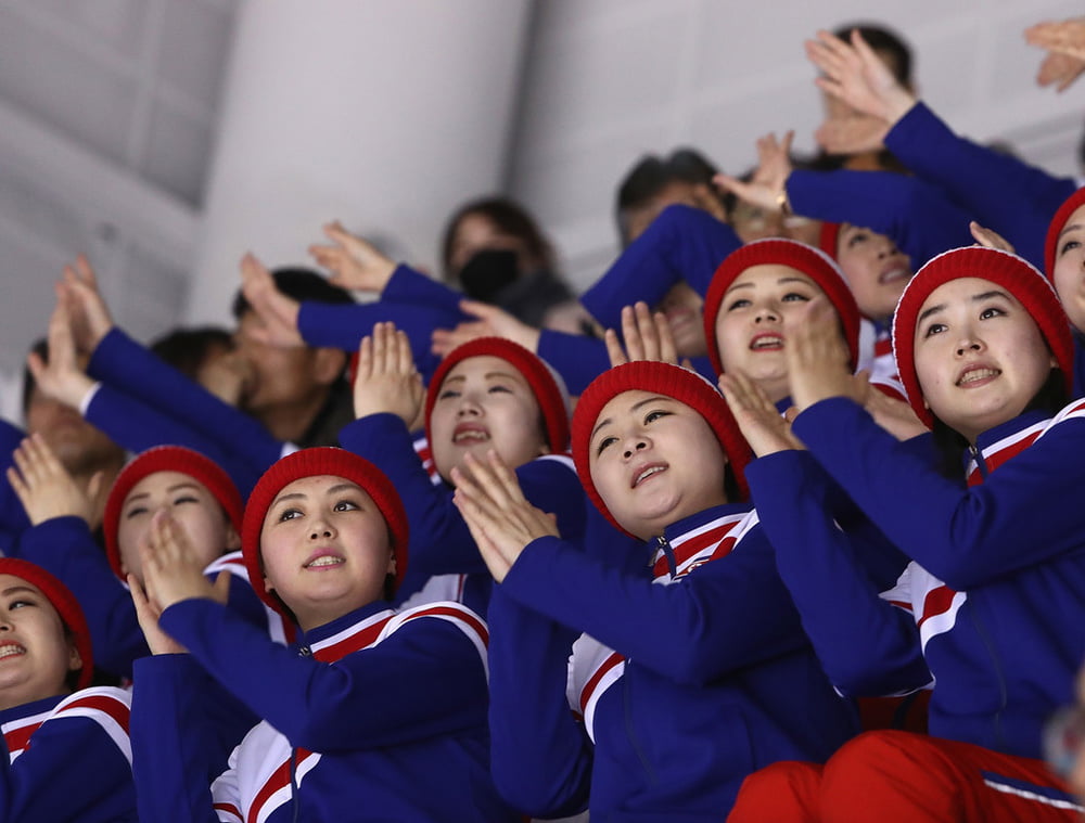 ¡Caliente del norte de Corea animar a las niñas!
 #90922265