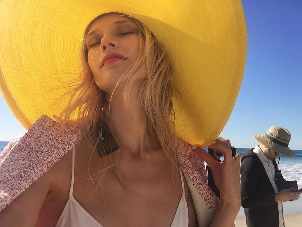 Ella Petrushko #106191066