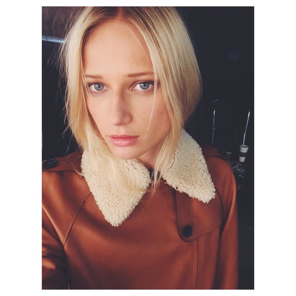 Ella Petrushko #106191118