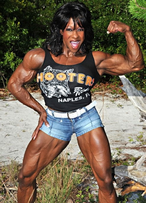 Black Beauty! Yvette Oiled Muscles Are So Sexy! #106303407