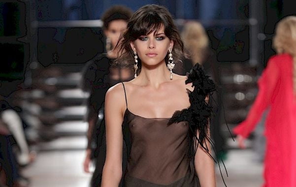 Wank Bank Pic Dump 24 - Tits Out on the Catwalk #95512082
