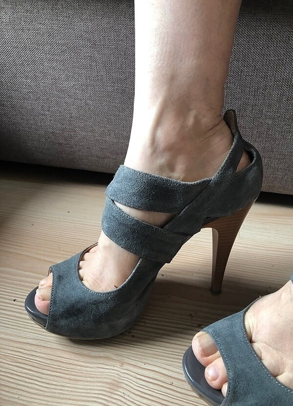 pies de las mujeres turcas, fetiche de los pies, ayak fetisi
 #95123635