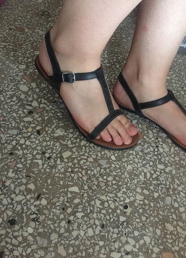 pies de las mujeres turcas, fetiche de los pies, ayak fetisi
 #95123863