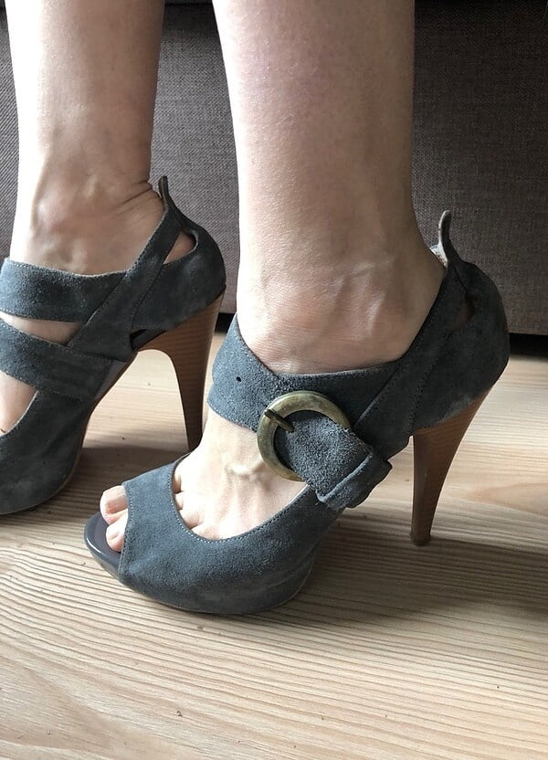 pies de las mujeres turcas, fetiche de los pies, ayak fetisi
 #95123960